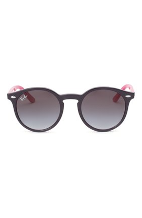 Детские солнцезащитные очки RAY-BAN темно-серого цвета по цене 6600 руб., арт. 9064S-70218G | Фото 2 Детские солнцезащитные очки RAY-BAN темно-серого цвета, арт. 9064S-70218G | Фото 2