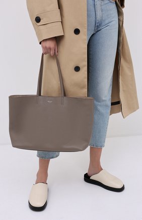 Женская сумка-тоут nine2five JIMMY CHOO серого цвета по цене 67200 руб., арт. NINE2FIVE E/W/GRC | Фото 2 Женская сумка-тоут nine2five JIMMY CHOO серого цвета, арт. NINE2FIVE E/W/GRC | Фото 2