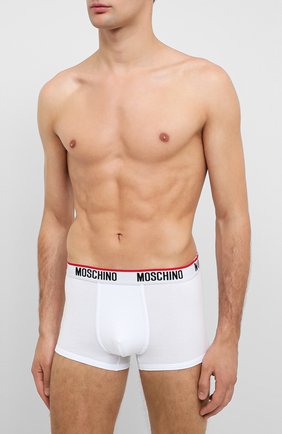 Мужские комплект из двух боксеров MOSCHINO белого цвета по цене 4995 руб., арт. A4751/8119 | Фото 2 Мужские комплект из двух боксеров MOSCHINO белого цвета, арт. A4751/8119 | Фото 2
