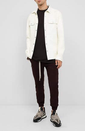 Мужская хлопковая футболка RICK OWENS темно-серого цвета по цене 24300 руб., арт. RU20F3269/JA | Фото 2 Мужская хлопковая футболка RICK OWENS темно-серого цвета, арт. RU20F3269/JA | Фото 2