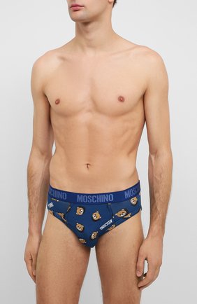 Мужские хлопковые брифы MOSCHINO синего цвета по цене 4285 руб., арт. A4724/8105 | Фото 2 Мужские хлопковые брифы MOSCHINO синего цвета, арт. A4724/8105 | Фото 2