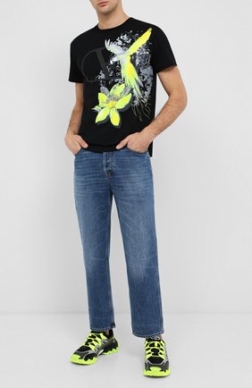 Мужская хлопковая футболка VALENTINO черного цвета по цене 43400 руб., арт. UV3MG07X6JG | Фото 2 Мужская хлопковая футболка VALENTINO черного цвета, арт. UV3MG07X6JG | Фото 2