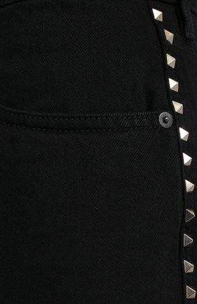 Мужские джинсы VALENTINO черного цвета, арт. UV3DE05Y6H8 | Фото 5 (Силуэт М (брюки): Прямые; Кросс-КТ: Деним; Длина (брюки, джинсы): Стандартные; Материал внешний: Хлопок, Деним)