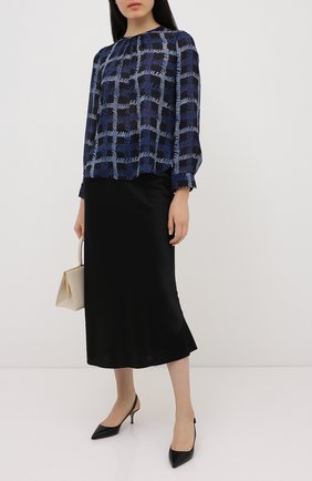 Женская шелковая блузка EMPORIO ARMANI синего цвета по цене 46700 руб., арт. 9NK12T/92509 | Фото 2 Женская шелковая блузка EMPORIO ARMANI синего цвета, арт. 9NK12T/92509 | Фото 2