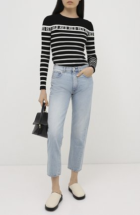 Женская пуловер из вискозы REDVALENTINO черно-белого цвета по цене 32850 руб., арт. UR3KC01M/58H | Фото 2 Женская пуловер из вискозы REDVALENTINO черно-белого цвета, арт. UR3KC01M/58H | Фото 2