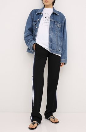 Женская хлопковая футболка VETEMENTS белого цвета по цене 22550 руб., арт. UAH21TR679 1600/W | Фото 2 Женская хлопковая футболка VETEMENTS белого цвета, арт. UAH21TR679 1600/W | Фото 2