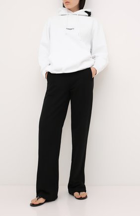 Женский хлопковое худи VETEMENTS белого цвета по цене 54650 руб., арт. UAH21TR630 1601/W | Фото 2 Женский хлопковое худи VETEMENTS белого цвета, арт. UAH21TR630 1601/W | Фото 2