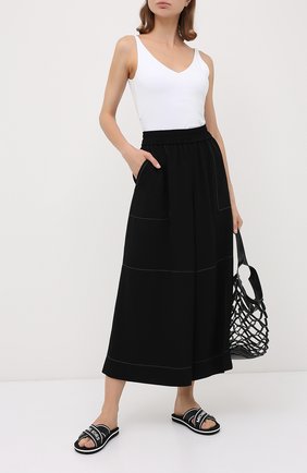 Женские шлепанцы sparrow MICHAEL MICHAEL KORS черного цвета по цене 7595 руб., арт. 40S0SPFA1Q | Фото 2 Женские шлепанцы sparrow MICHAEL MICHAEL KORS черного цвета, арт. 40S0SPFA1Q | Фото 2