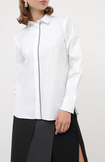 Женская хлопковая рубашка BRUNELLO CUCINELLI белого цвета, арт. MP091MA906 | Фото 3 (Рукава: Длинные; Принт: Без принта; Женское Кросс-КТ: Рубашка-одежда; Длина (для топов): Стандартные; Материал внешний: Хлопок; Стили: Классический, Кэжуэл)