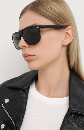 Мужские солнцезащитные очки RAY-BAN черного цвета по цене 15000 руб., арт. 4147-601/58 | Фото 3 Мужские солнцезащитные очки RAY-BAN черного цвета, арт. 4147-601/58 | Фото 3