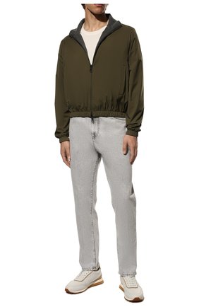 Мужской двусторонний бомбер LORO PIANA хаки цвета по цене 254500 руб., арт. FAF8466 | Фото 2 Мужской двусторонний бомбер LORO PIANA хаки цвета, арт. FAF8466 | Фото 2 (Материал внешний: Синтетический материал; Принт: Без принта; Длина (верхняя одежда): Короткие; Мужское Кросс-КТ: Верхняя одежда; Стили: Кэжуэл; Рукава: Длинные; Кросс-КТ: Куртка; Материал утеплителя: Шерсть; Региональные ограничения белый список (Axapta Mercury): RU)