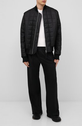 Мужской кожаный бомбер BOTTEGA VENETA черного цвета по цене 475500 руб., арт. 634316/VKVC0 | Фото 2 Мужской кожаный бомбер BOTTEGA VENETA черного цвета, арт. 634316/VKVC0 | Фото 2