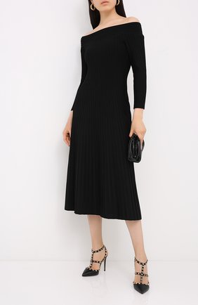 Женская кожаные туфли valentino garavani rockstud VALENTINO черного цвета по цене 64150 руб., арт. UW2S0393/VCE | Фото 2 Женская кожаные туфли valentino garavani rockstud VALENTINO черного цвета, арт. UW2S0393/VCE | Фото 2