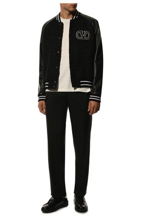 Мужские кожаные кеды open valentino garavani VALENTINO черного цвета по цене 43150 руб., арт. UY2S0830/XZU | Фото 2 Мужские кожаные кеды open valentino garavani VALENTINO черного цвета, арт. UY2S0830/XZU | Фото 2