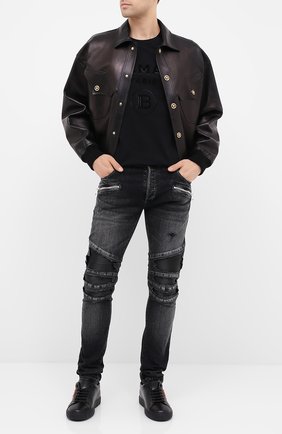 Мужские джинсы BALMAIN черного цвета по цене 119000 руб., арт. UH15419/Z036 | Фото 2 Мужские джинсы BALMAIN черного цвета, арт. UH15419/Z036 | Фото 2