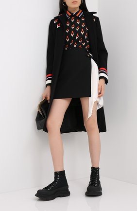 Женское шерстяное пальто VALENTINO черного цвета по цене 487000 руб., арт. UB3CA4T515E | Фото 2 Женское шерстяное пальто VALENTINO черного цвета, арт. UB3CA4T515E | Фото 2