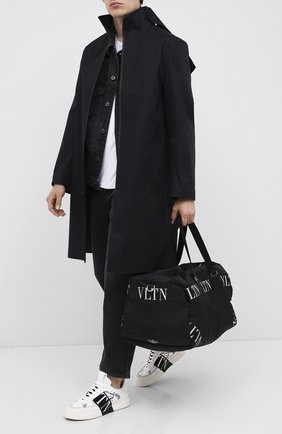 Мужская текстильная дорожная сумка valentino garavani VALENTINO черного цвета по цене 96050 руб., арт. UY2B0732/RPY | Фото 2 Мужская текстильная дорожная сумка valentino garavani VALENTINO черного цвета, арт. UY2B0732/RPY | Фото 2