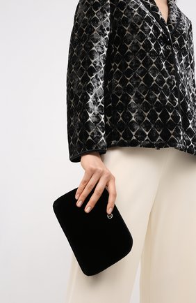 Женский клатч GIORGIO ARMANI черного цвета по цене 77000 руб., арт. Y1C097/YFY0A | Фото 2 Женский клатч GIORGIO ARMANI черного цвета, арт. Y1C097/YFY0A | Фото 2