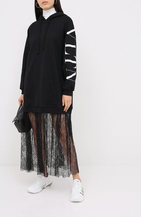 Женское хлопковое платье VALENTINO черно-белого цвета по цене 165000 руб., арт. UB3MJ02F5NC | Фото 2 Женское хлопковое платье VALENTINO черно-белого цвета, арт. UB3MJ02F5NC | Фото 2