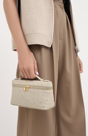 Женский клатч extra pocket l19 LORO PIANA бежевого цвета по цене 208000 руб., арт. FAL3240 | Фото 2 Женский клатч extra pocket l19 LORO PIANA бежевого цвета, арт. FAL3240 | Фото 2