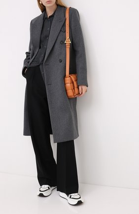 Женское шерстяное пальто BOTTEGA VENETA серого цвета по цене 281500 руб., арт. 628724/VKUU0 | Фото 2 Женское шерстяное пальто BOTTEGA VENETA серого цвета, арт. 628724/VKUU0 | Фото 2