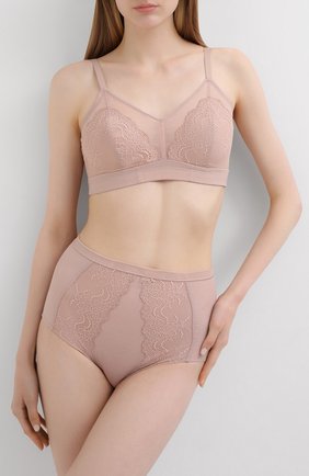 Женские трусы-слипы SPANX бежевого цвета по цене 4650 руб., арт. 10218R | Фото 2 Женские трусы-слипы SPANX бежевого цвета, арт. 10218R | Фото 2