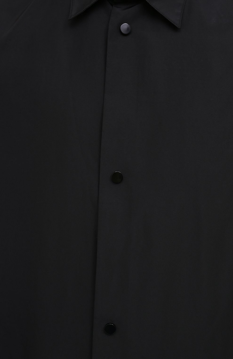 Мужской плащ BOTTEGA VENETA черного цвета, арт. 629336/VKT00 | Фото 5 (Мужское Кросс-КТ: Плащ-верхняя одежда, Верхняя одежда; Рукава: Длинные; Длина (верхняя одежда): До колена; Материал внешний: Синтетический материал; Региональные ограничения белый список (Axapta Mercury): RU; Материал подклада: Синтетический материал; Стили: Минимализм)