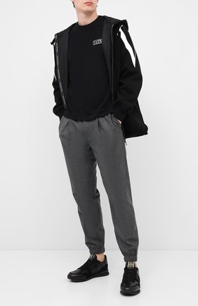 Мужская хлопковая футболка VALENTINO черного цвета по цене 33850 руб., арт. UV3MG08G6LC | Фото 2 Мужская хлопковая футболка VALENTINO черного цвета, арт. UV3MG08G6LC | Фото 2