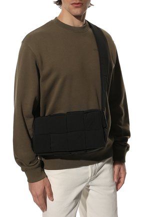 Мужская текстильная сумка BOTTEGA VENETA черного цвета по цене 82400 руб., арт. 628951/VB081 | Фото 2 Мужская текстильная сумка BOTTEGA VENETA черного цвета, арт. 628951/VB081 | Фото 2