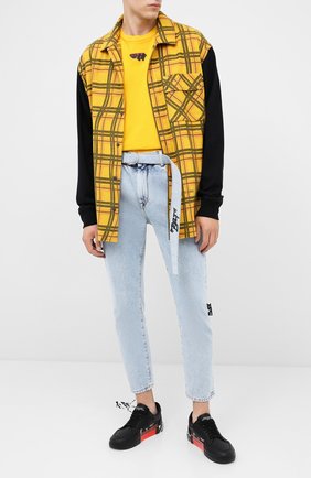 Мужские джинсы OFF-WHITE голубого цвета по цене 45150 руб., арт. 0MYA005E20DEN0014010 | Фото 2 Мужские джинсы OFF-WHITE голубого цвета, арт. 0MYA005E20DEN0014010 | Фото 2