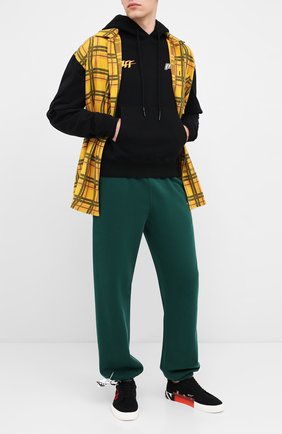 Мужские хлопковые джоггеры OFF-WHITE зеленого цвета по цене 43900 руб., арт. 0MCH029E20FLE0095710 | Фото 2 Мужские хлопковые джоггеры OFF-WHITE зеленого цвета, арт. 0MCH029E20FLE0095710 | Фото 2