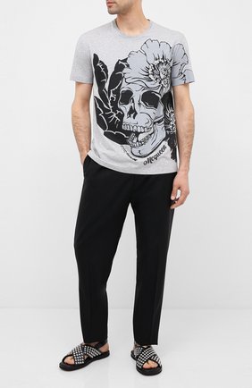 Мужская хлопковая футболка ALEXANDER MCQUEEN серого цвета по цене 33900 руб., арт. 626674/QPZ59 | Фото 2 Мужская хлопковая футболка ALEXANDER MCQUEEN серого цвета, арт. 626674/QPZ59 | Фото 2