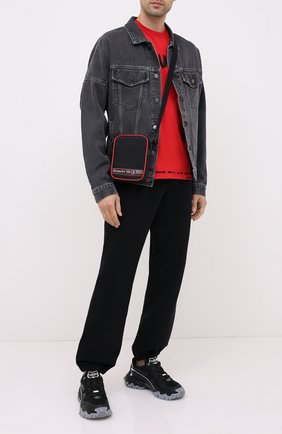 Мужская текстильная сумка ALEXANDER MCQUEEN черного цвета по цене 33700 руб., арт. 610679/HV2CB | Фото 2 Мужская текстильная сумка ALEXANDER MCQUEEN черного цвета, арт. 610679/HV2CB | Фото 2