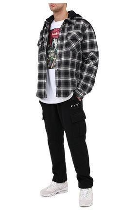 Мужская хлопковая футболка OFF-WHITE белого цвета по цене 25350 руб., арт. 0MAA038E20JER0050110 | Фото 2 Мужская хлопковая футболка OFF-WHITE белого цвета, арт. 0MAA038E20JER0050110 | Фото 2