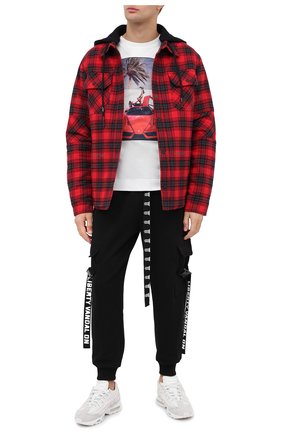 Мужская хлопковая футболка LIMITATO белого цвета по цене 13300 руб., арт. HEEL ME/T-SHIRT REGULAR | Фото 2 Мужская хлопковая футболка LIMITATO белого цвета, арт. HEEL ME/T-SHIRT REGULAR | Фото 2
