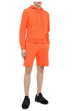 Мужские хлопковые шорты OFF-WHITE оранжевого цвета по цене 28800 руб., арт. 0MCI006E20FLE0012010 | Фото 2 Мужские хлопковые шорты OFF-WHITE оранжевого цвета, арт. 0MCI006E20FLE0012010 | Фото 2
