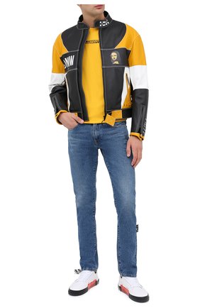 Мужские джинсы OFF-WHITE синего цвета по цене 69350 руб., арт. 0MYA085E20DEN0014901 | Фото 2 Мужские джинсы OFF-WHITE синего цвета, арт. 0MYA085E20DEN0014901 | Фото 2 (Материал внешний: Хлопок, Деним; Длина (брюки, джинсы): Стандартные; Силуэт М (брюки): Прямые; Детали: Потертости; Кросс-КТ: Деним)