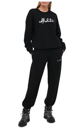 Женские хлопковые джоггеры OFF-WHITE черного цвета по цене 33100 руб., арт. 0WCH006E20FLE0011001 | Фото 2 Женские хлопковые джоггеры OFF-WHITE черного цвета, арт. 0WCH006E20FLE0011001 | Фото 2