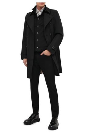 Мужской утепленный жилет DOLCE & GABBANA черного цвета по цене 95000 руб., арт. G90Q9T/HU7GE | Фото 2 Мужской утепленный жилет DOLCE & GABBANA черного цвета, арт. G90Q9T/HU7GE | Фото 2