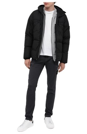 Мужской хлопковые брюки-карго STONE ISLAND темно-серого цвета по цене 24700 руб., арт. 7315321L1 | Фото 2 Мужской хлопковые брюки-карго STONE ISLAND темно-серого цвета, арт. 7315321L1 | Фото 2
