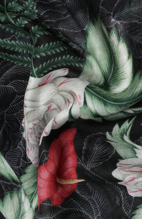 Женская шаль big hawaian GUCCI черного цвета по цене 28900 руб., арт. 631433/3G856 | Фото 2 Женская шаль big hawaian GUCCI черного цвета, арт. 631433/3G856 | Фото 2