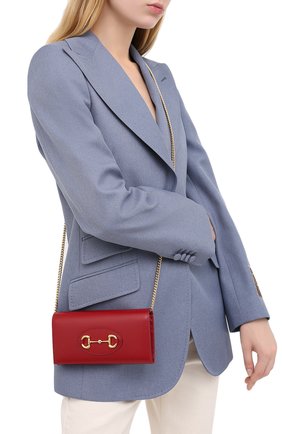 Женские кошелек horsebit 1955 на цепочке GUCCI красного цвета по цене 63550 руб., арт. 621888/0YK0G | Фото 2 Женские кошелек horsebit 1955 на цепочке GUCCI красного цвета, арт. 621888/0YK0G | Фото 2