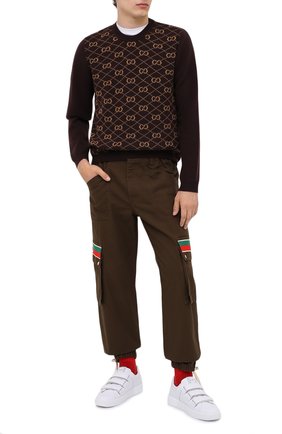 Мужской шерстяной джемпер GUCCI коричневого цвета по цене 55450 руб., арт. 626288/XKBFB | Фото 2 Мужской шерстяной джемпер GUCCI коричневого цвета, арт. 626288/XKBFB | Фото 2
