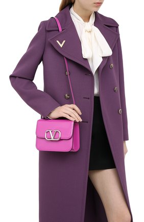 Женская сумка valentino garavani vsling VALENTINO фуксия цвета по цене 143000 руб., арт. UW2B0F01/ZEE | Фото 2 Женская сумка valentino garavani vsling VALENTINO фуксия цвета, арт. UW2B0F01/ZEE | Фото 2