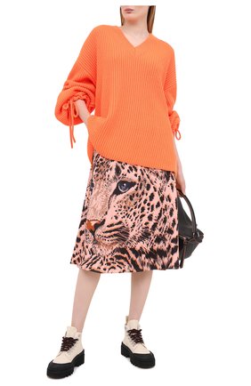 Женская юбка MSGM розового цвета по цене 29950 руб., арт. 2943MDD13 207621 | Фото 2 Женская юбка MSGM розового цвета, арт. 2943MDD13 207621 | Фото 2