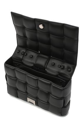 Женская сумка chain cassette BOTTEGA VENETA черного цвета по цене 271500 руб., арт. 631421/VBWZ0 | Фото 4 Женская сумка chain cassette BOTTEGA VENETA черного цвета, арт. 631421/VBWZ0 | Фото 4