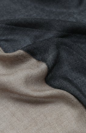 Мужской шарф из кашемира и шелка LORO PIANA серого цвета по цене 87750 руб., арт. FAI8200 | Фото 2 Мужской шарф из кашемира и шелка LORO PIANA серого цвета, арт. FAI8200 | Фото 2 (Материал: Текстиль, Кашемир, Шелк, Шерсть; Кросс-КТ: шелк, кашемир)