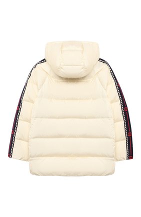Детского пуховая куртка GUCCI бежевого цвета по цене 95100 руб., арт. 622831/XWAK7 | Фото 2 Детского пуховая куртка GUCCI бежевого цвета, арт. 622831/XWAK7 | Фото 2