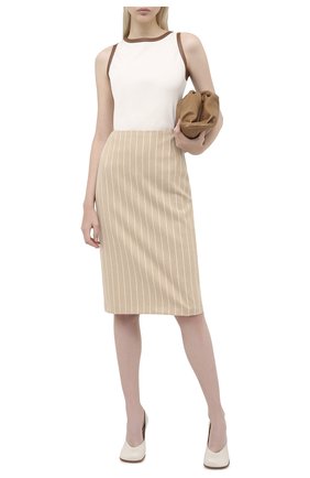 Женская шерстяная юбка RALPH LAUREN бежевого цвета по цене 98900 руб., арт. 290821348 | Фото 2 Женская шерстяная юбка RALPH LAUREN бежевого цвета, арт. 290821348 | Фото 2 (Материал подклада: Купро; Длина Ж (юбки, платья, шорты): До колена; Материал внешний: Шерсть; Женское Кросс-КТ: Юбка-одежда, Юбка-карандаш; Стили: Кэжуэл)