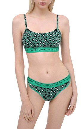 Женские трусы-стринги CALVIN KLEIN зеленого цвета по цене 2195 руб., арт. QF5733E | Фото 2 Женские трусы-стринги CALVIN KLEIN зеленого цвета, арт. QF5733E | Фото 2